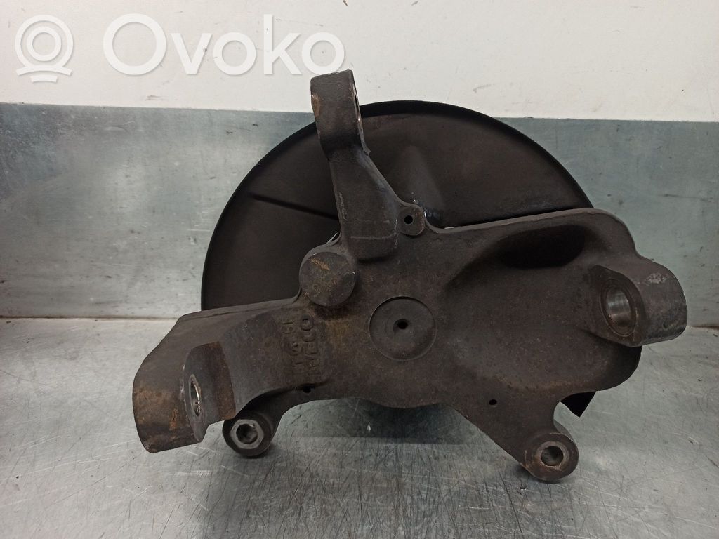 Iveco Daily 3rd gen Achsschenkel vorne 