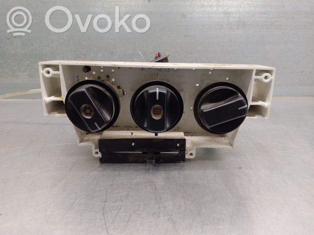Suzuki Wagon R+ Air conditioner control unit module 