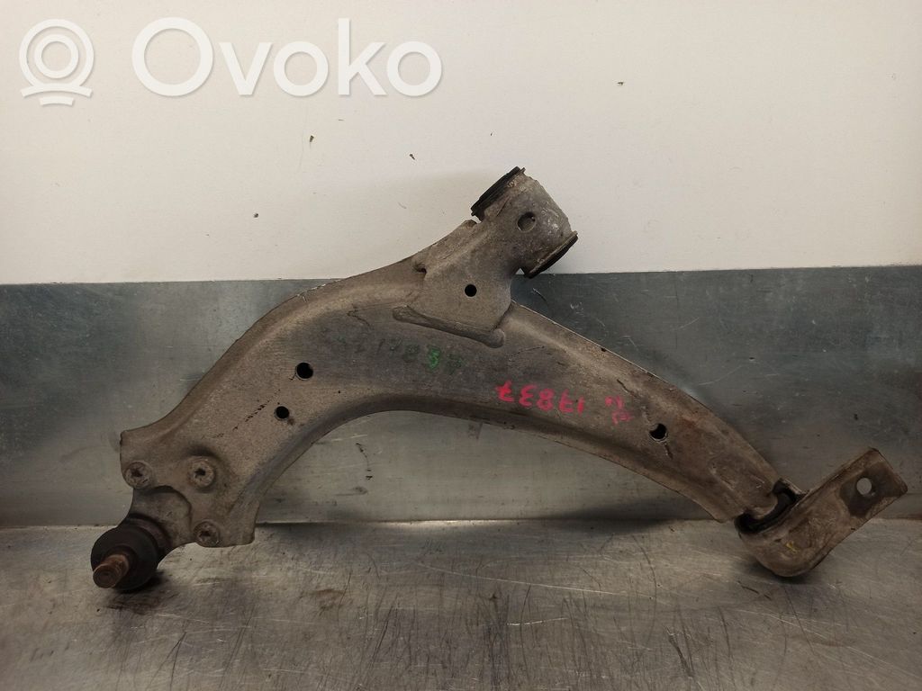 Peugeot 306 Wahacz przedni 