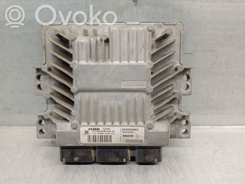 Unidad de control/módulo del motor   8200565863,S122326109A,SIEMENS