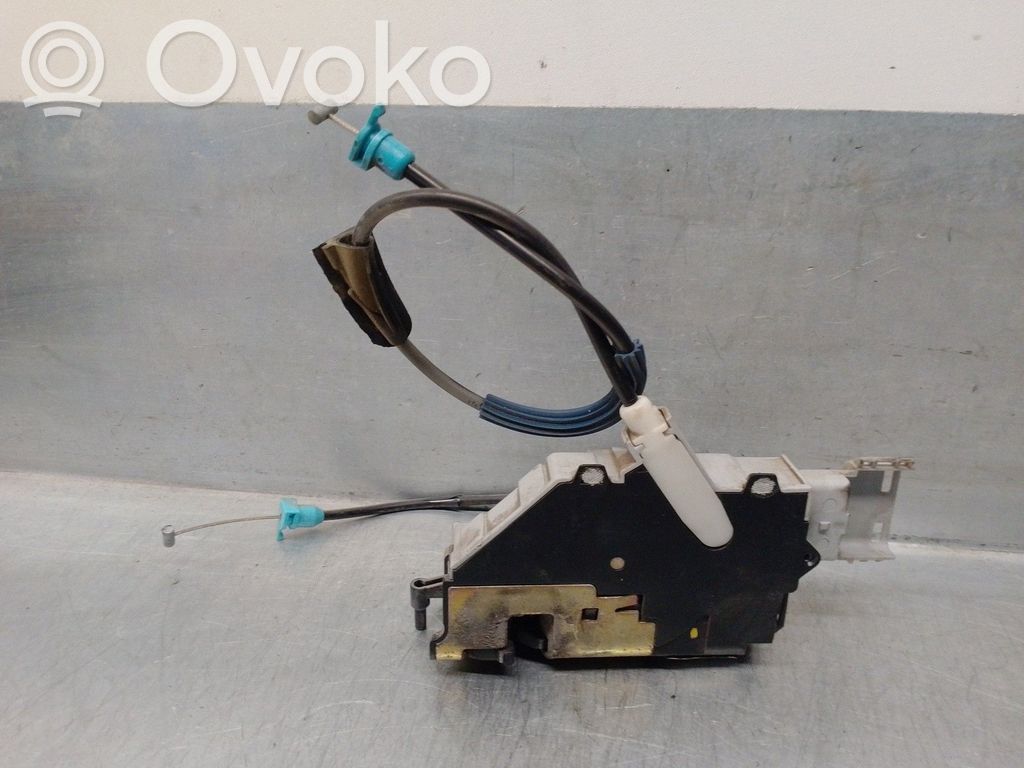 Citroen C4 I Picasso Aizmugurē slēdzene 