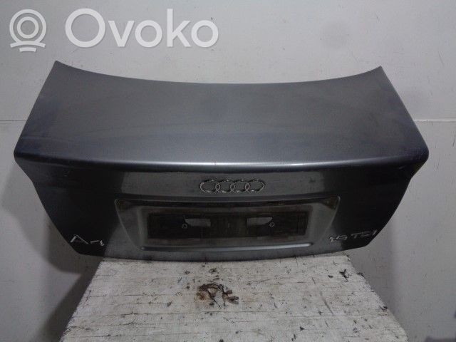 Audi A4 S4 B5 8D Hayon/capotă portbagaj 