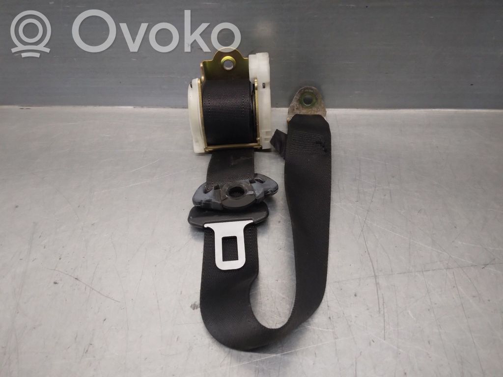 Opel Corsa B Cinturón trasero 