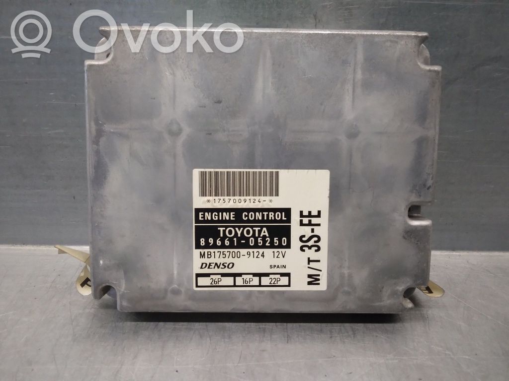 Toyota Avensis T220 Sterownik / Moduł ECU