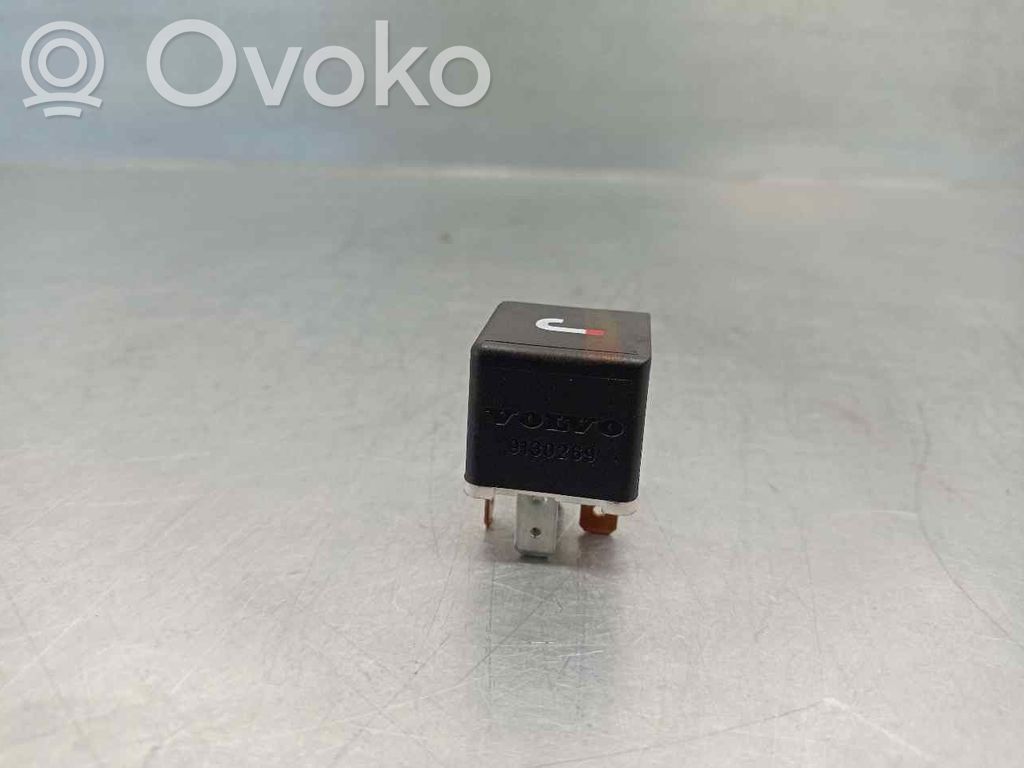 Volvo 850 Ramka / Moduł bezpieczników 