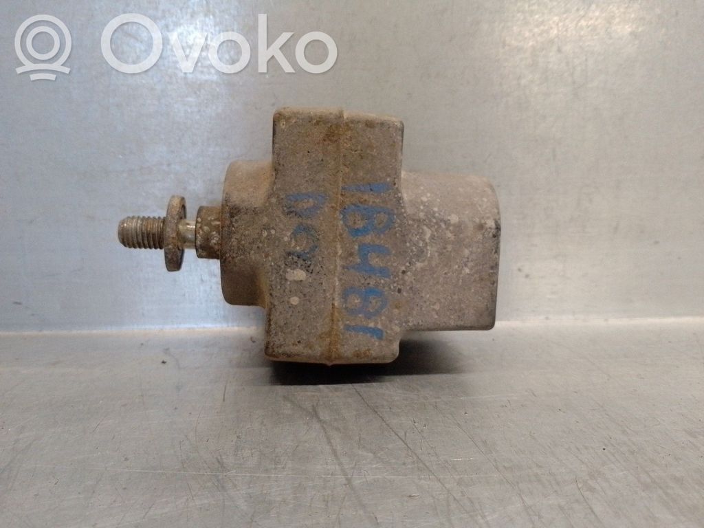Ford Transit Engine mount bracket 
