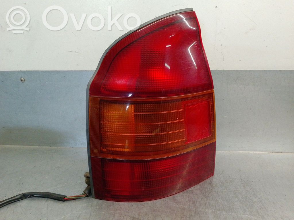 Mazda 323 Takavalot 