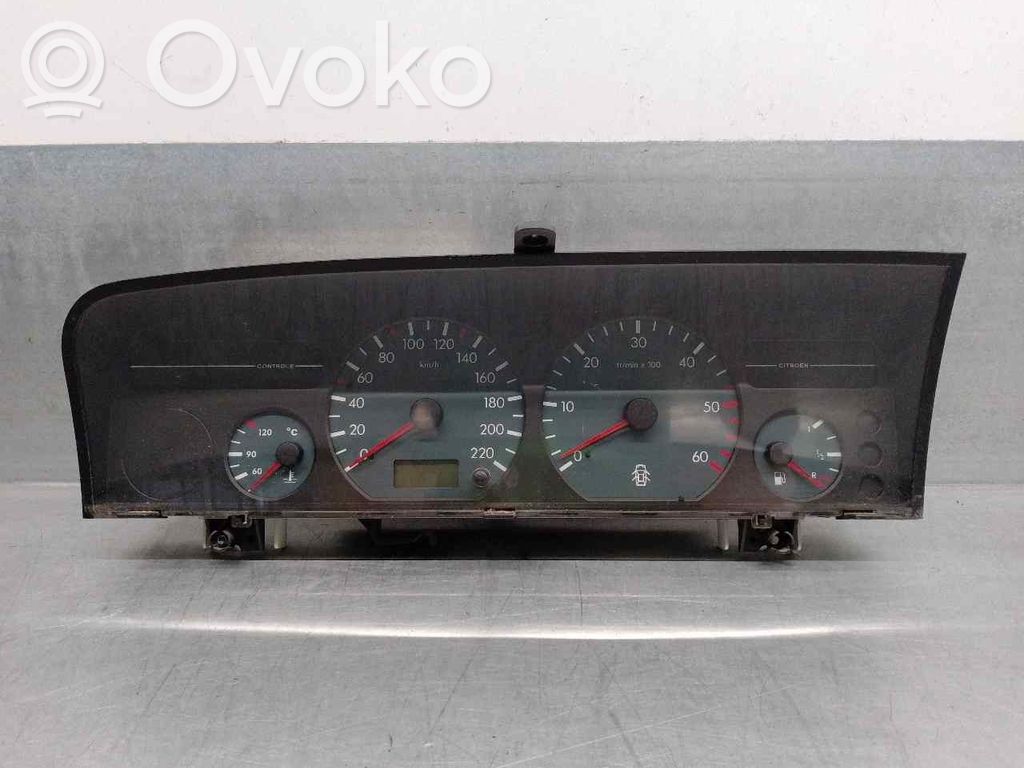 Citroen Xantia Licznik / Prędkościomierz 