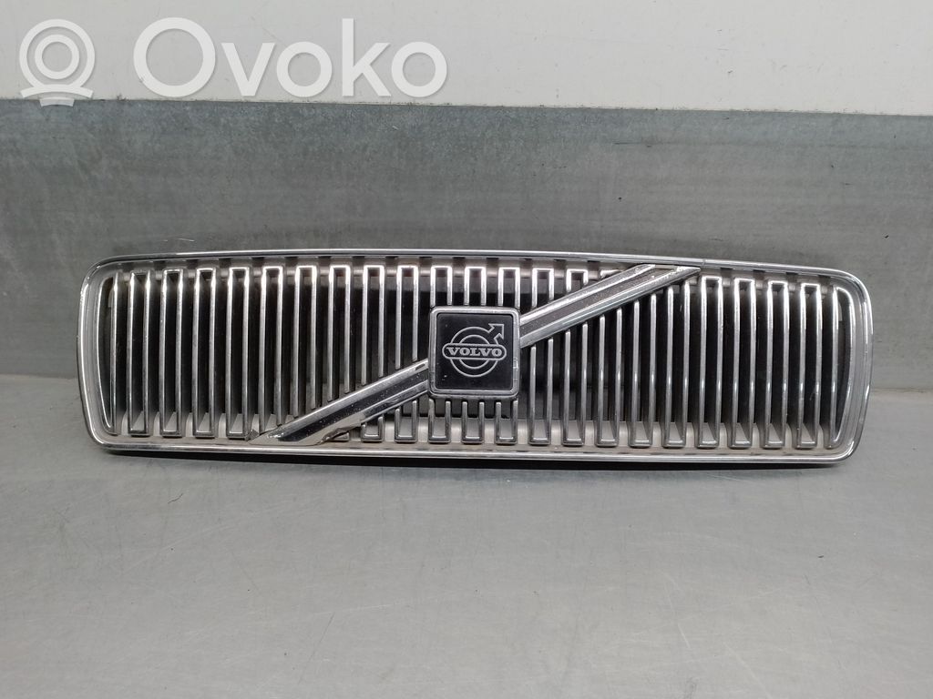 Volvo 460 Etusäleikkö 