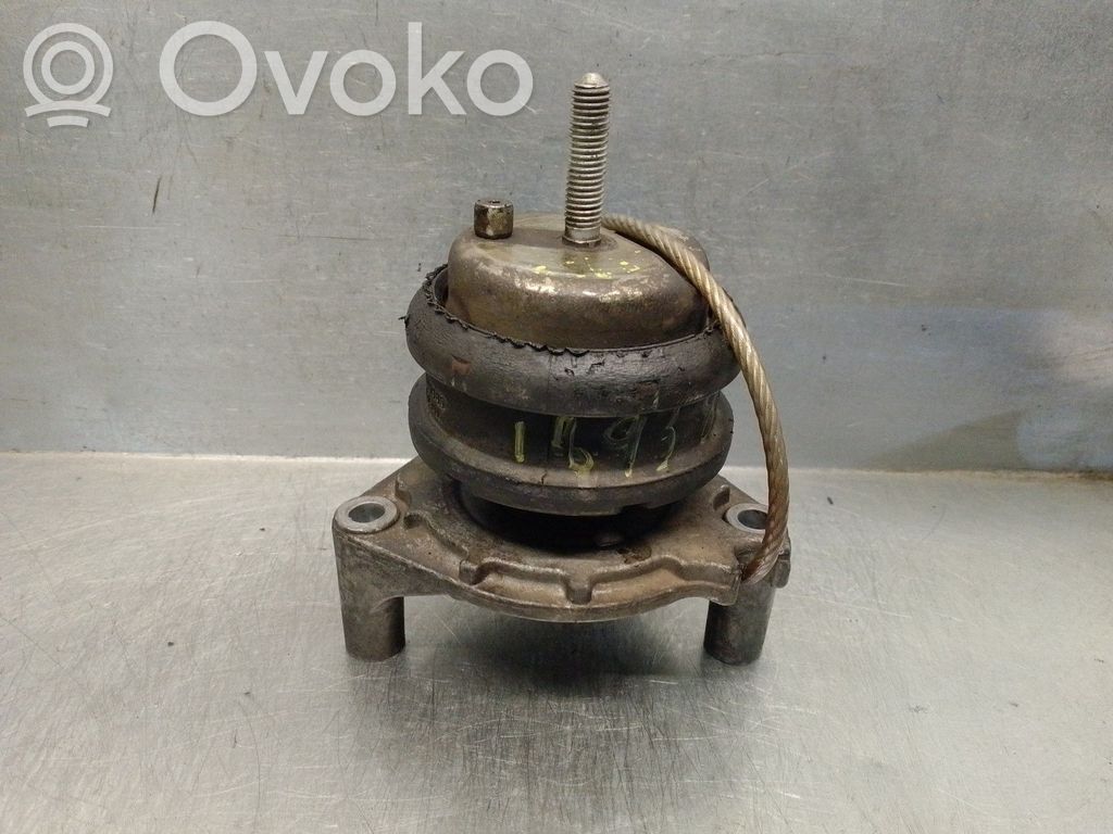 Saab 9-5 Engine mount bracket 