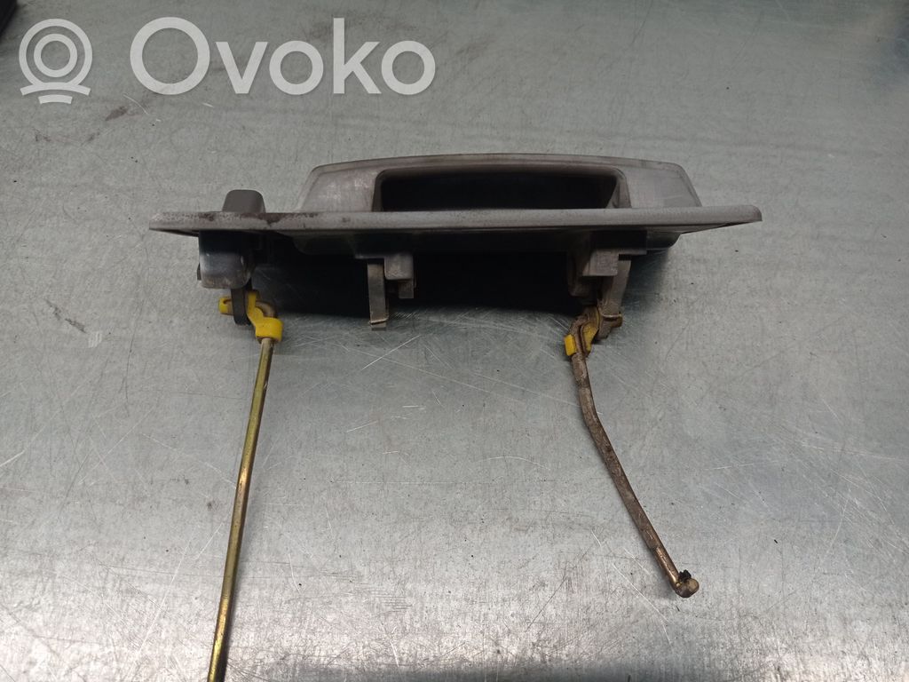 Nissan Vanette Klamka wewnętrzna drzwi tylnych 