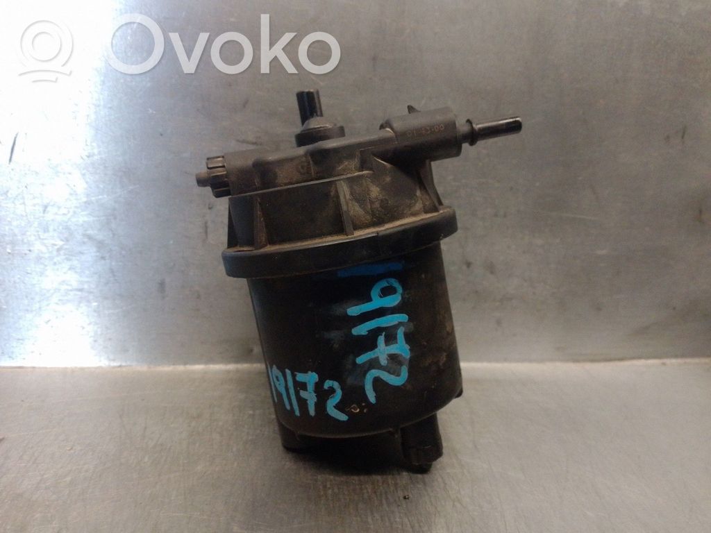 Renault Clio II Soporte de montaje del depósito de combustible 