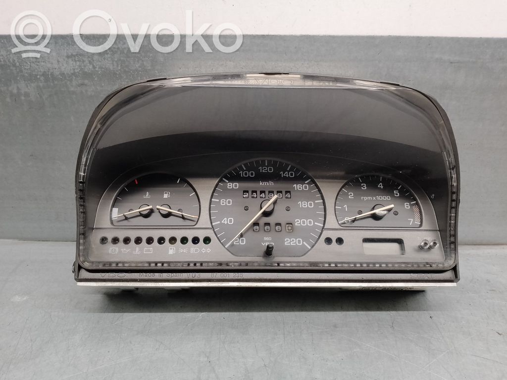 Seat Toledo I (1L) Speedometer (instrument cluster) 