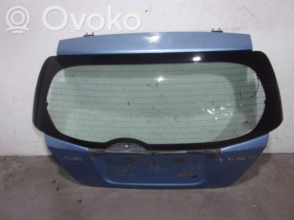 Chevrolet Aveo Puerta del maletero/compartimento de carga 