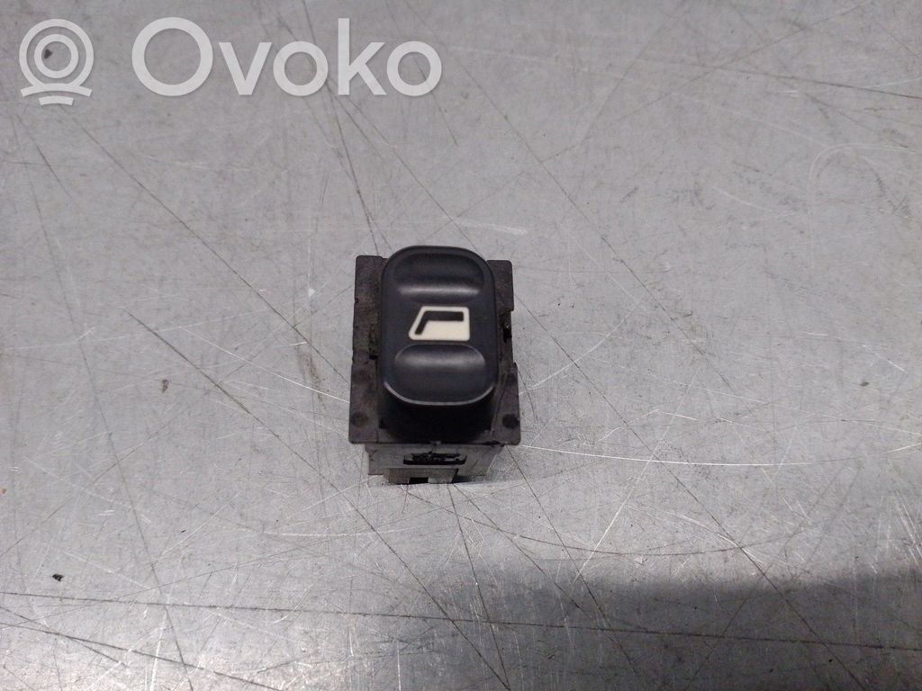 Peugeot 406 Electric window control switch 