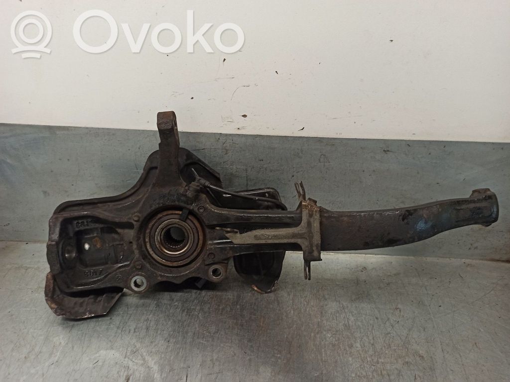 Alfa Romeo 147 Zwrotnica koła przedniego 
