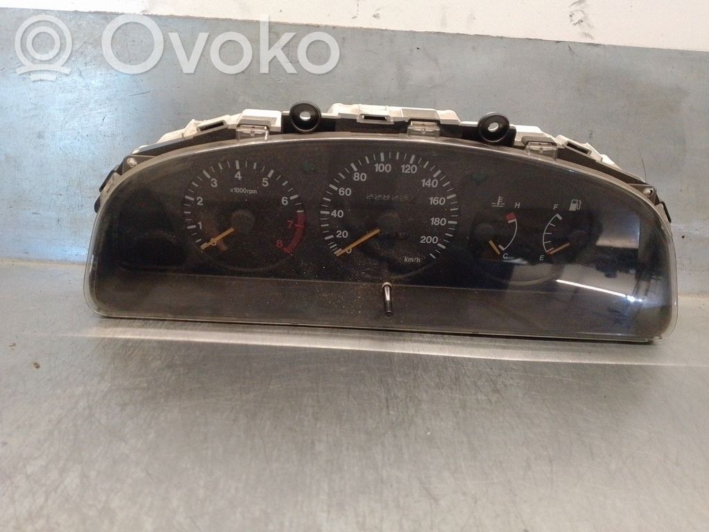 Suzuki Baleno EG Licznik / Prędkościomierz 