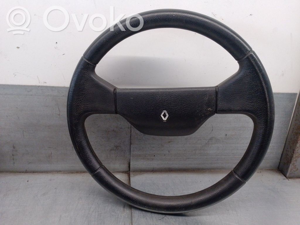 Renault Clio I Vairas 