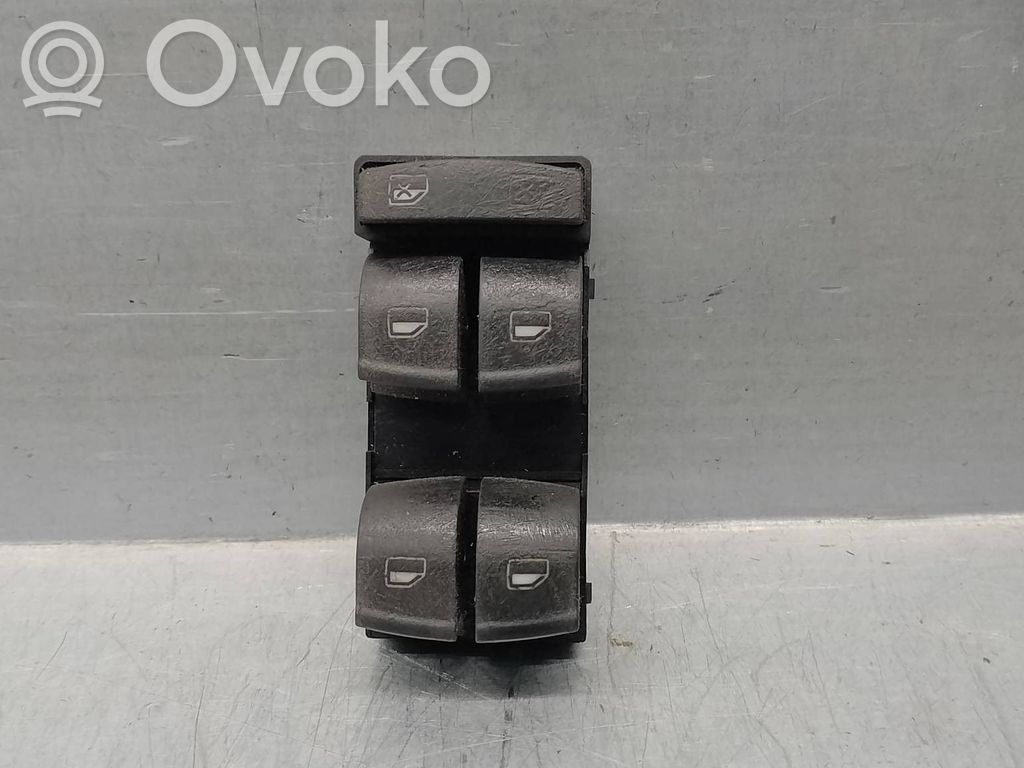 Audi A8 S8 D3 4E Electric window control switch 
