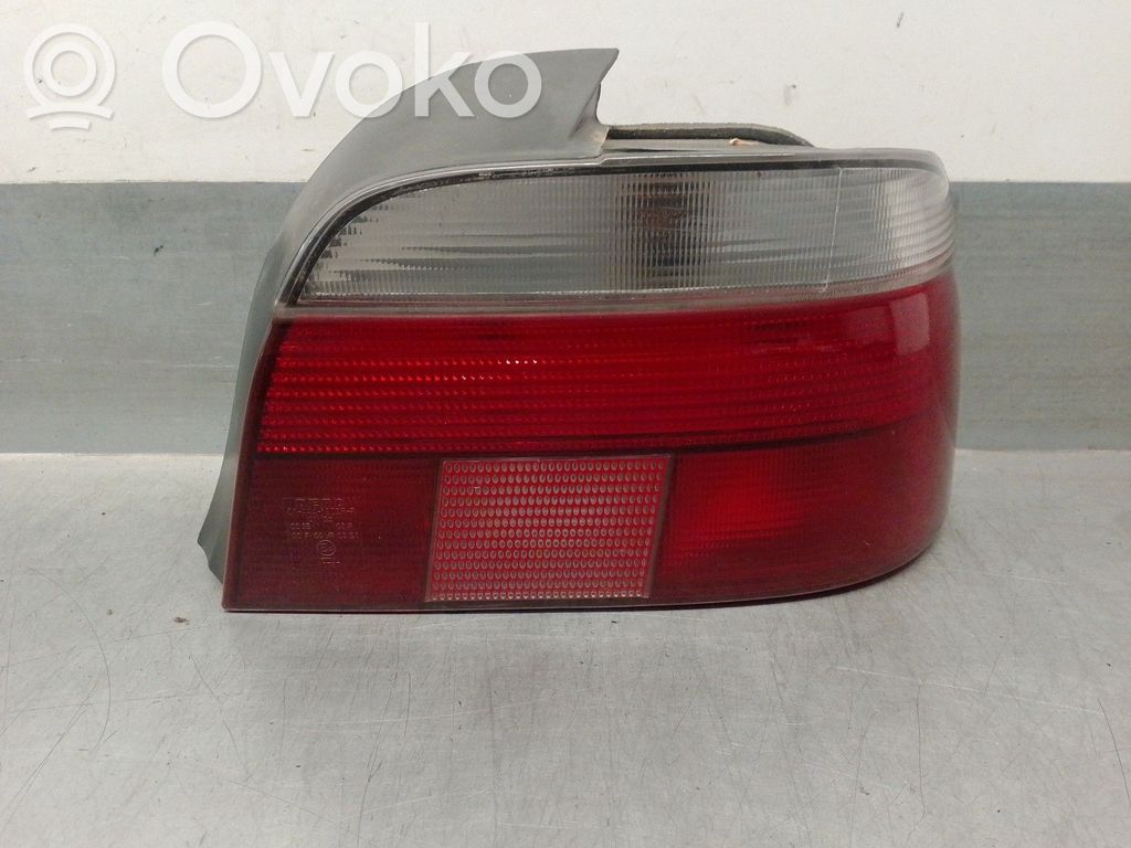 BMW 5 E39 Lampă spate în caroserie 