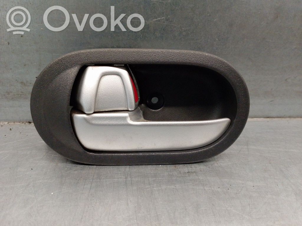 Mitsubishi Colt Maniglia interna per portiera anteriore 