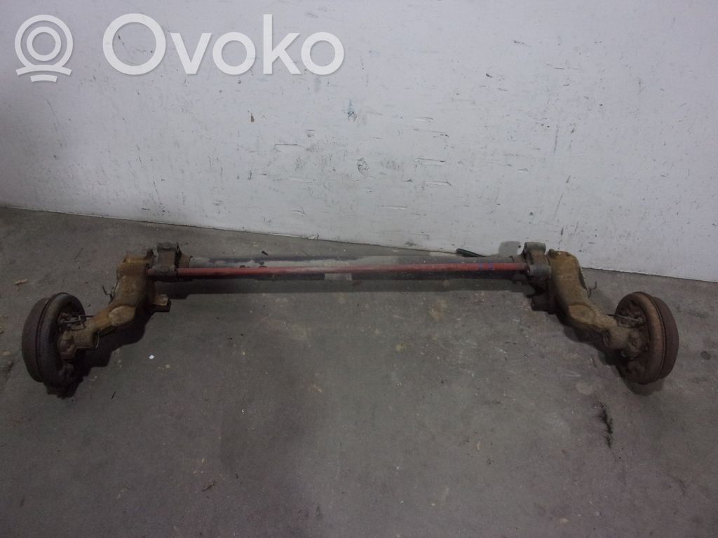 Peugeot 306 Belka osi tylnej z reduktorem 
