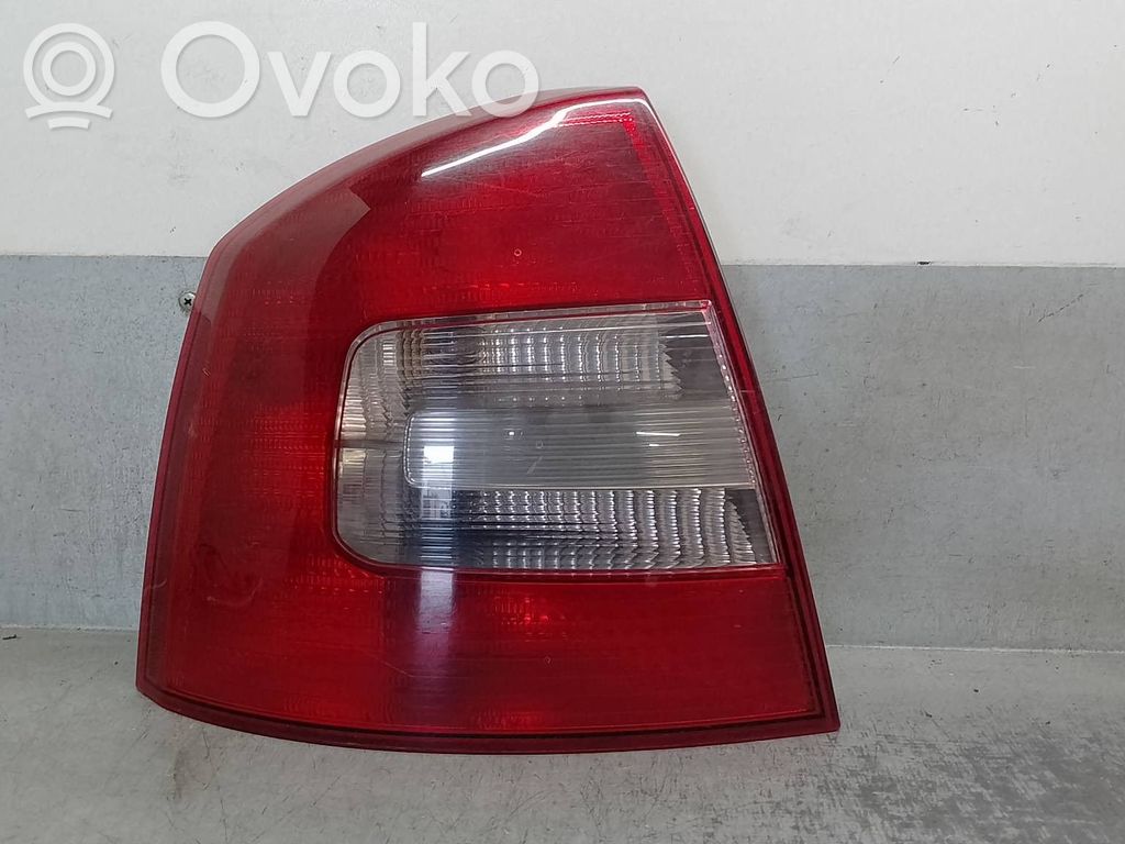 Skoda Octavia Mk2 (1Z) Luci posteriori