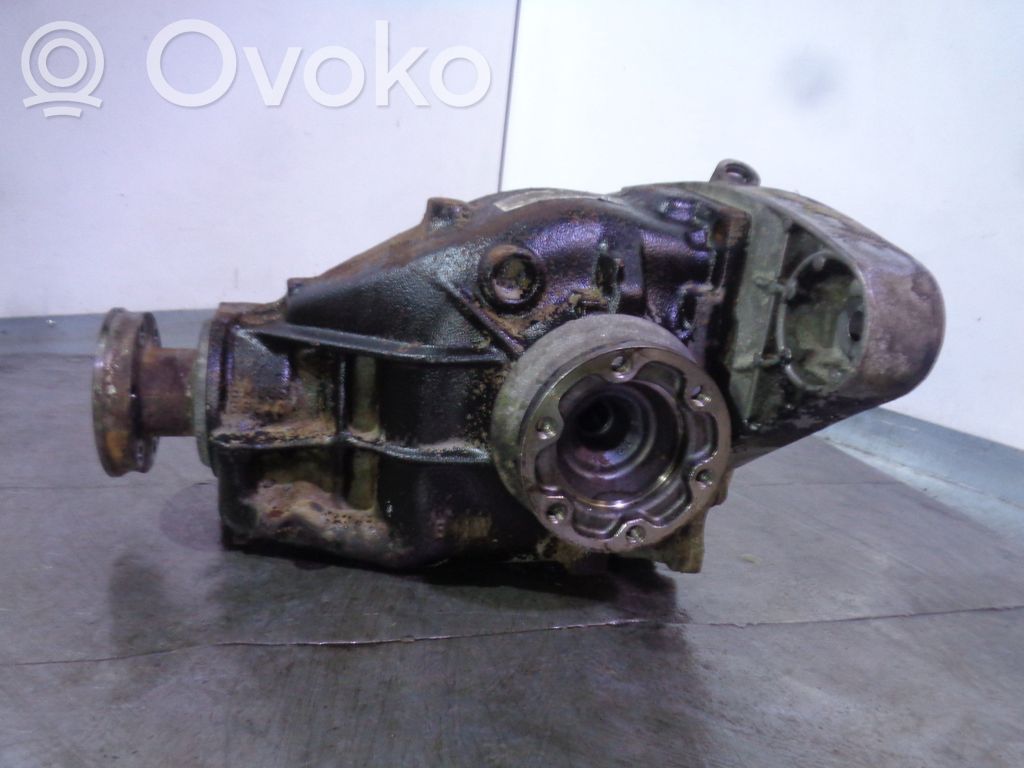 BMW 5 E39 Galinis reduktorius 