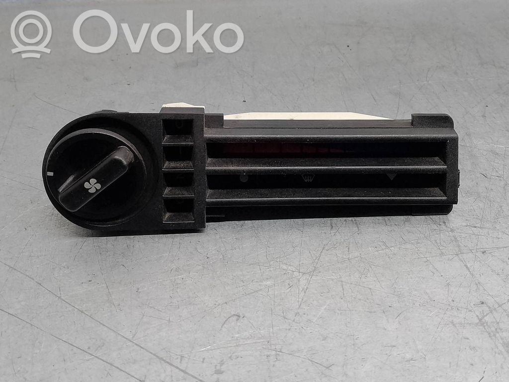 Ford Fiesta Air conditioner control unit module 
