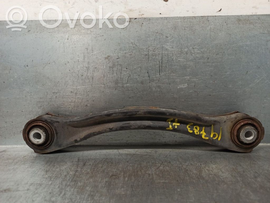 Mercedes-Benz C W203 Braccio di controllo sospensione posteriore