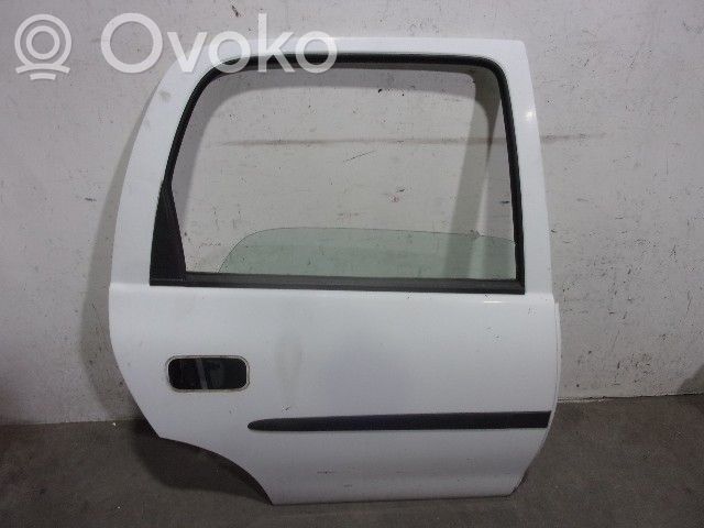 Opel Corsa B Puerta trasera 