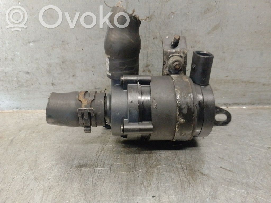 Audi A8 S8 D3 4E Pompa wody 
