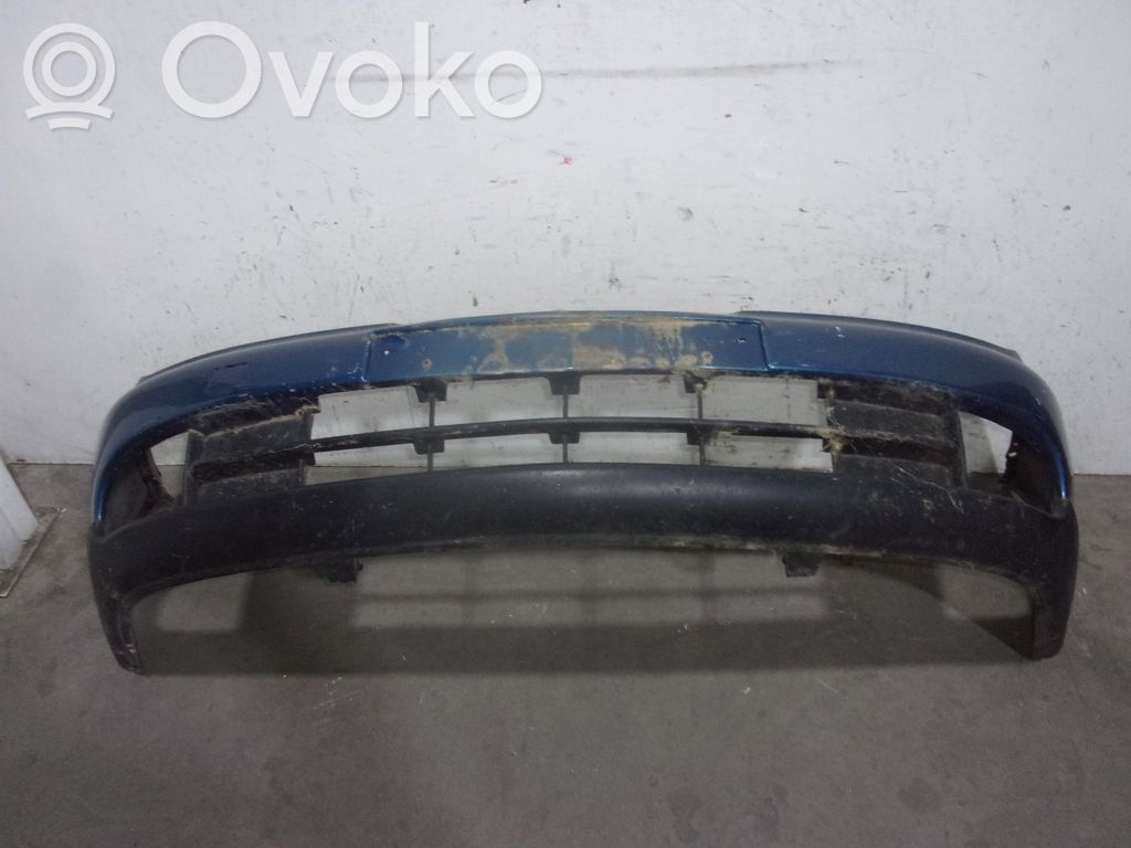 Nissan Primera Parachoques delantero 