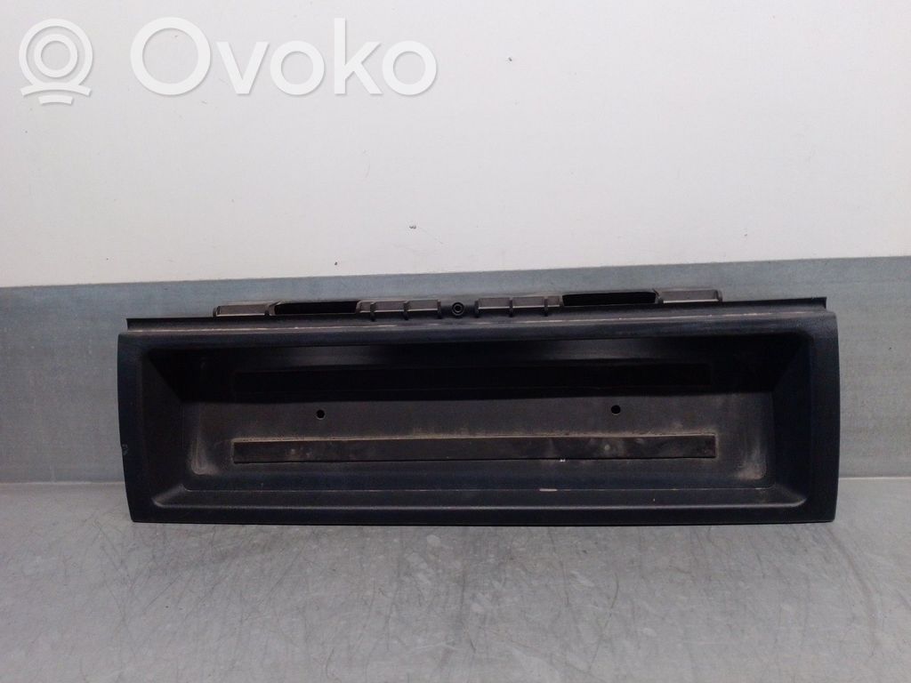 Audi 100 S4 C4 Support de plaque d'immatriculation