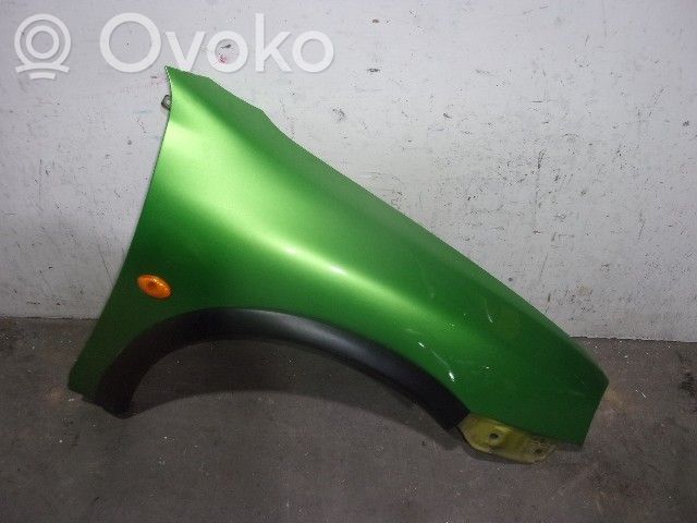 Opel Corsa B Sparnas 