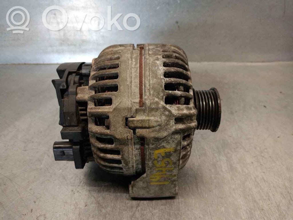 Mercedes-Benz Sprinter W901 W902 W903 W904 Generatorius 
