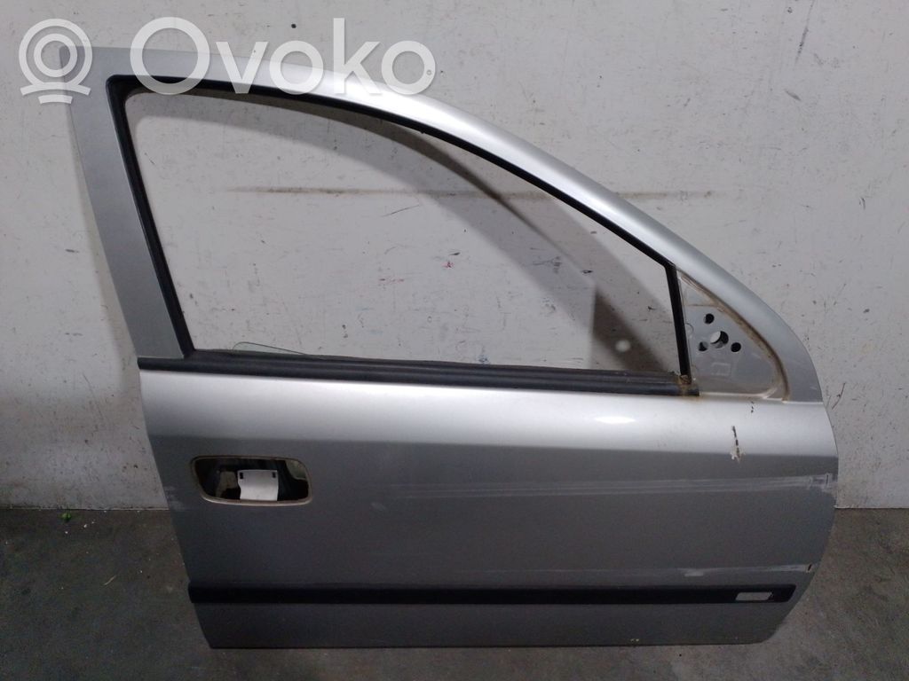 Opel Astra G Puerta delantera 