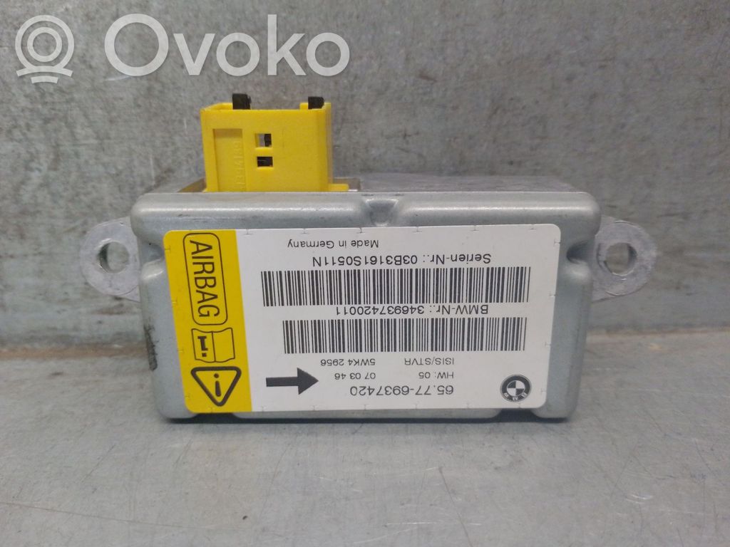 BMW 7 E65 E66 Oro pagalvių valdymo blokas 