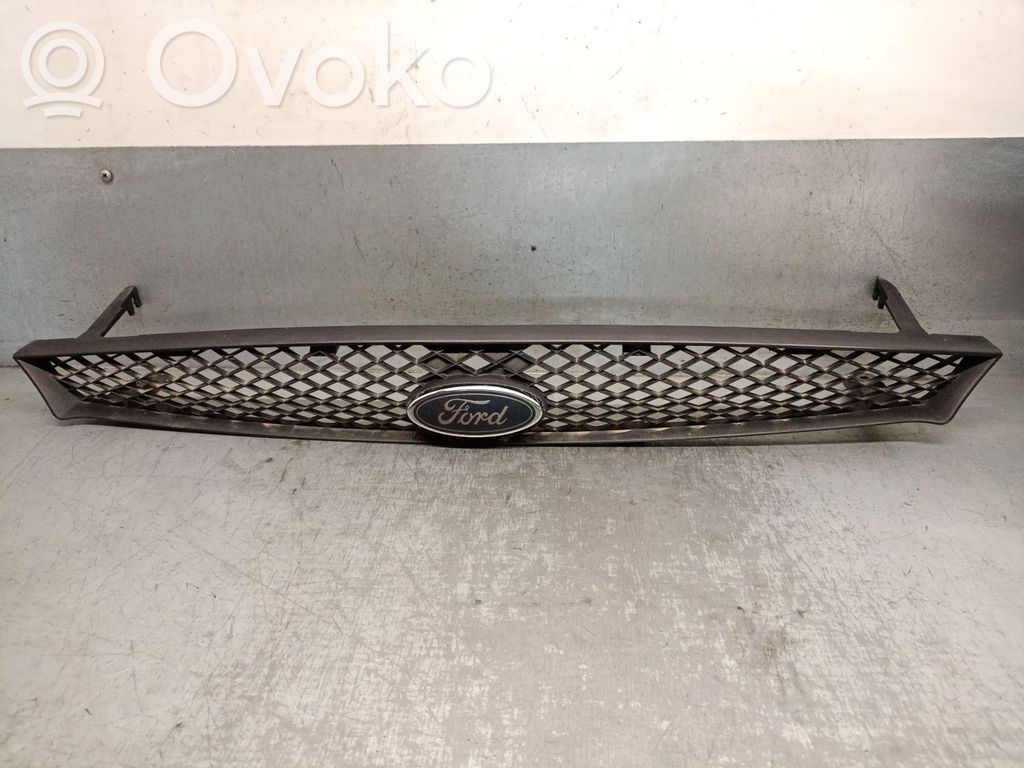 Ford Focus Grotelės priekinės 
