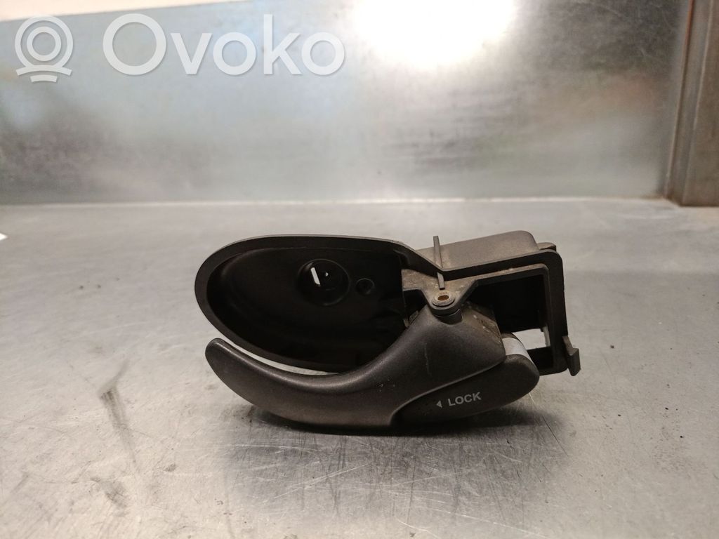 Ford Focus Front door interior handle 