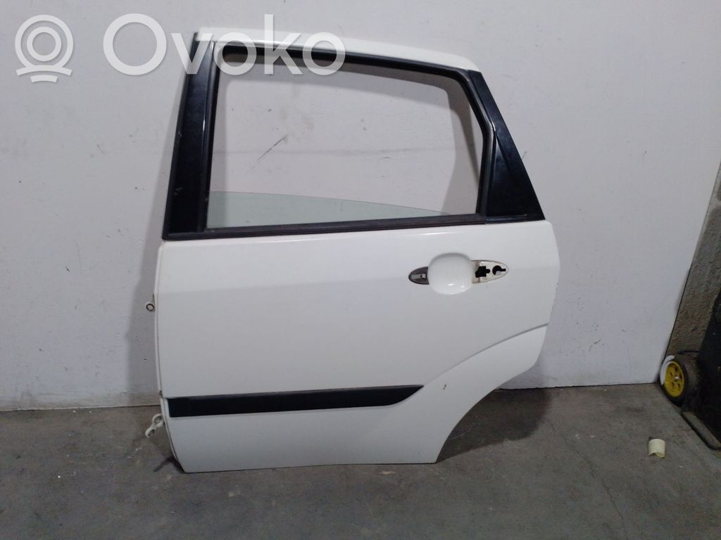 Ford Focus Galinės durys 