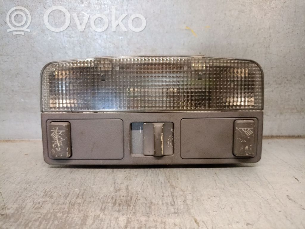 Otras luces interiores   8D09471111E