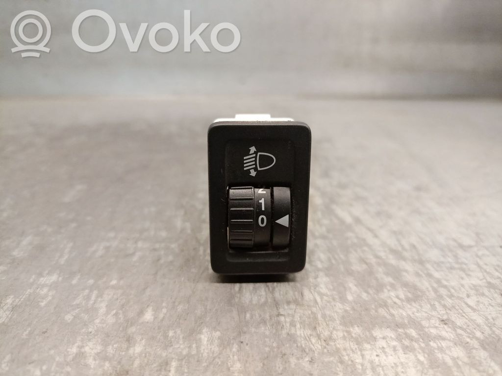 Suzuki Grand Vitara II Interruptor de control del panel de luces 