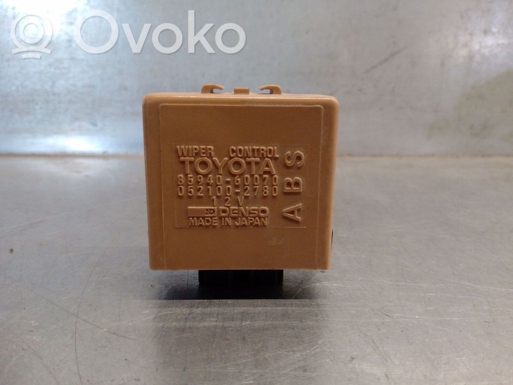 Toyota Land Cruiser (J100) Modulo fusibile