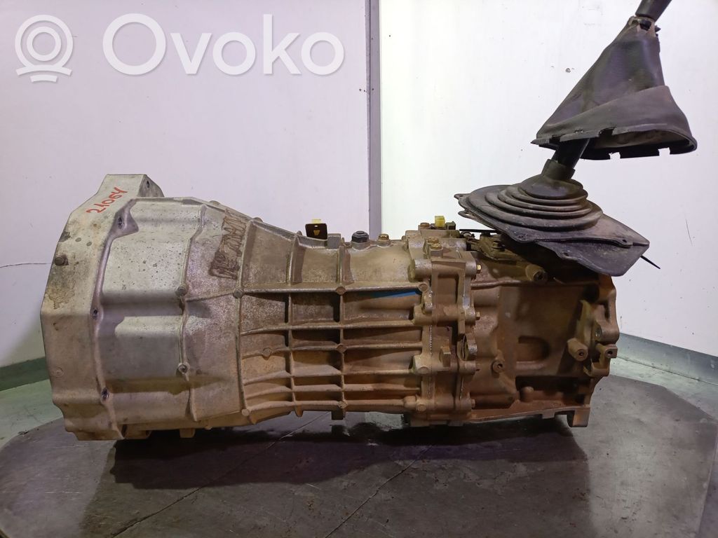 Nissan Navara Manualna 5-biegowa skrzynia biegów 