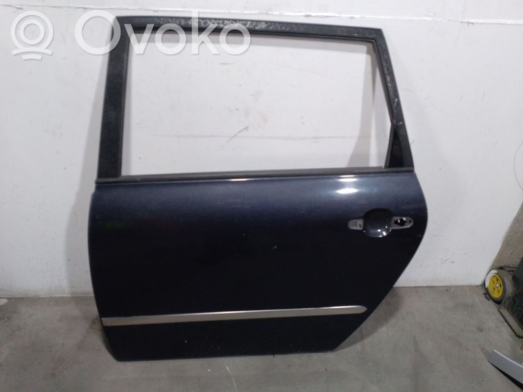 Toyota Avensis T220 Portiera posteriore