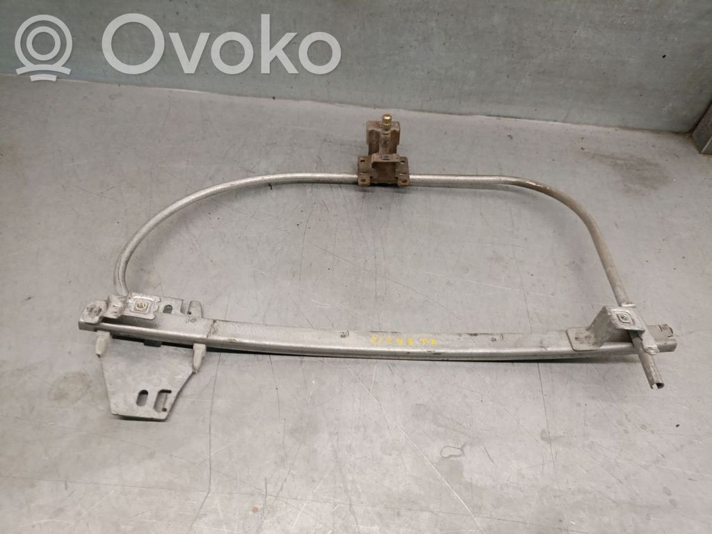 Renault Clio I Mecanismo para subir la puerta trasera sin motor 