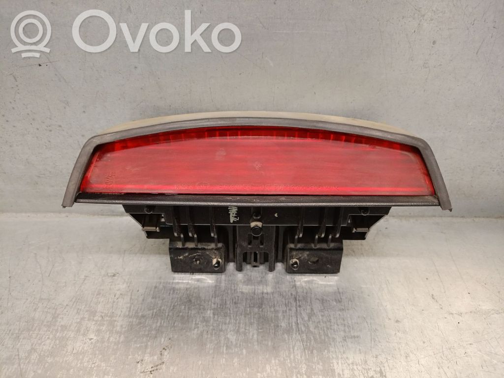 KIA Rio Kolmas/lisäjarruvalo 