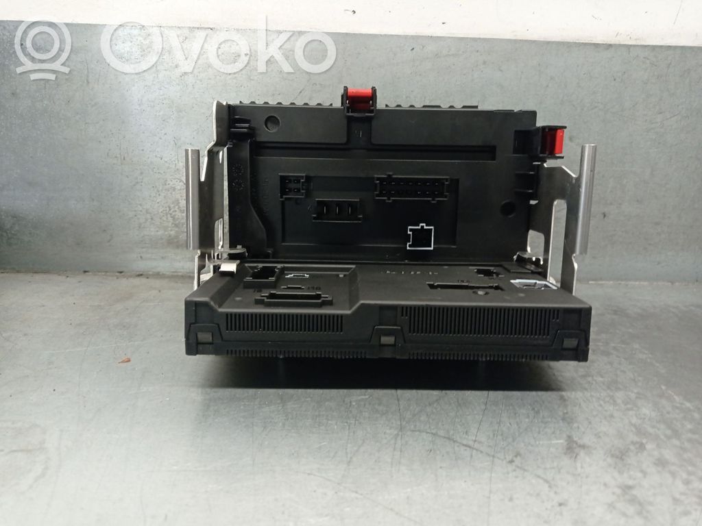 Mercedes-Benz Sprinter W901 W902 W903 W904 Set cutie siguranțe 