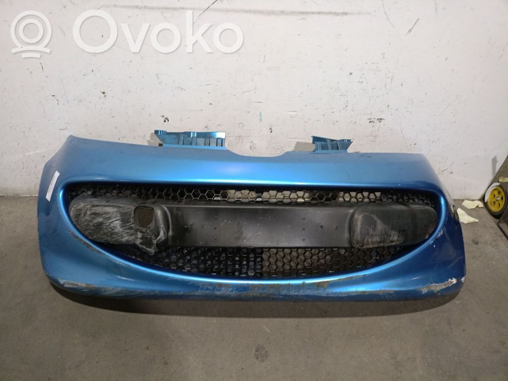 Peugeot 107 Priekšējais bamperis 